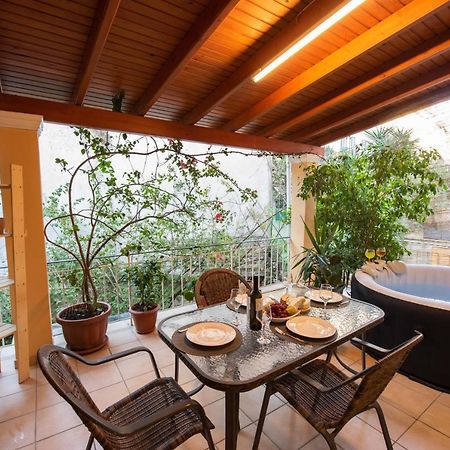 Luxury Katrinas Apartment With Outdoor Jacuzzi Corfu  Exteriér fotografie